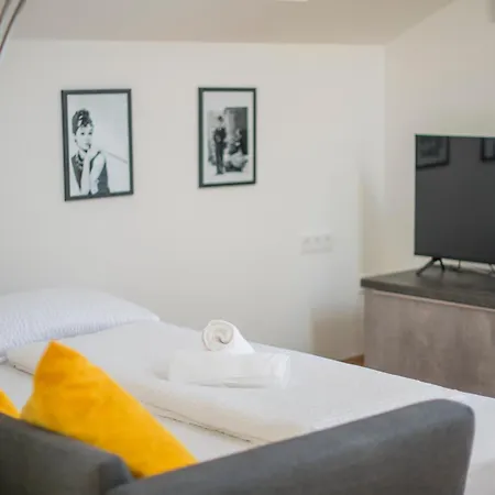 Camilde - Elegance And Relax In *